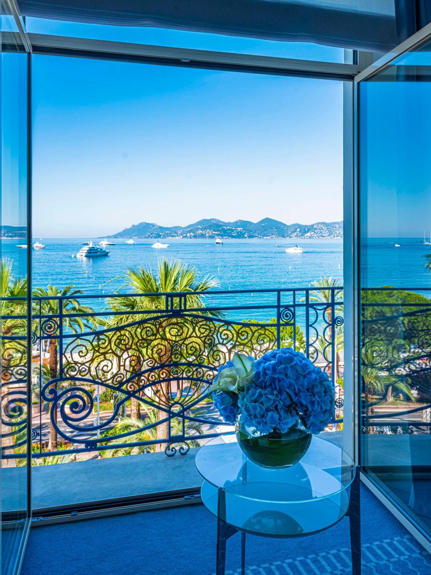 Hotel Martinez, In The Unbound Collection By Hyatt Cannes Buitenkant foto View from the hotel
