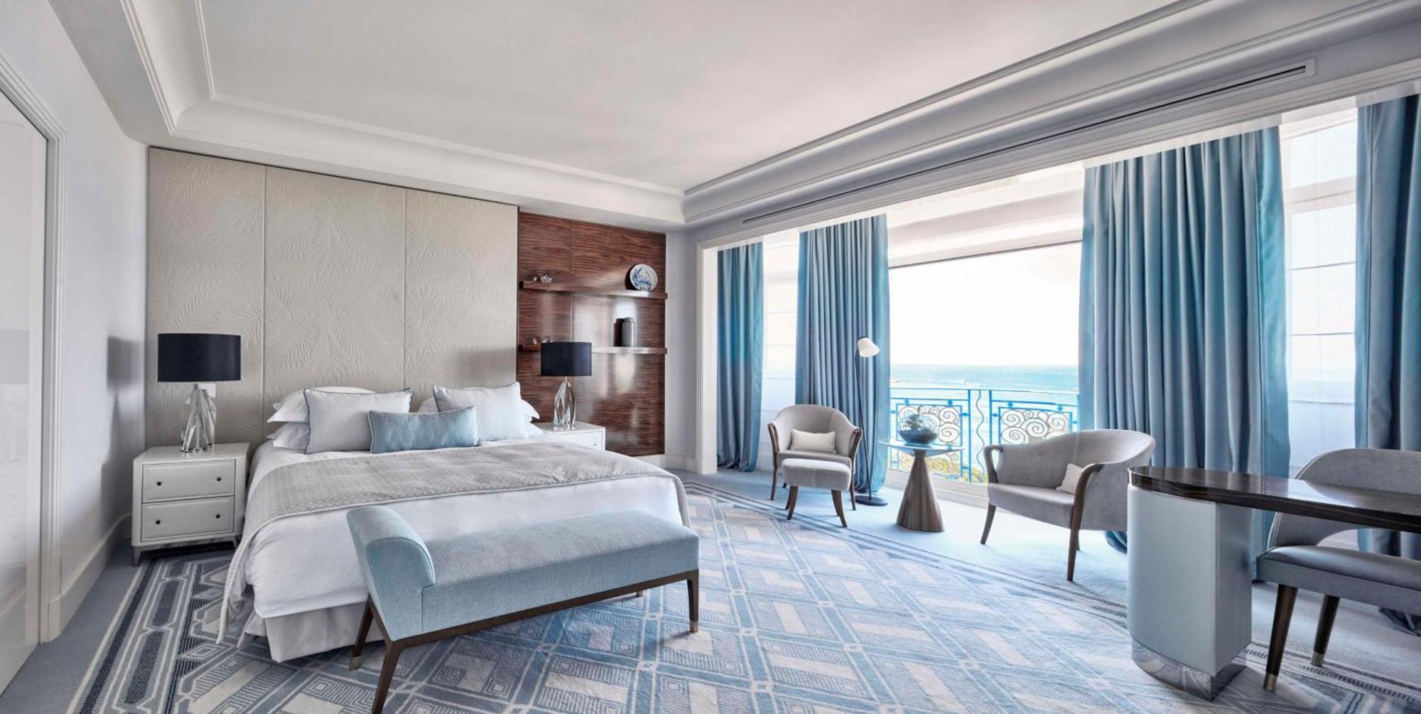 Hotel Martinez, In The Unbound Collection By Hyatt Cannes Buitenkant foto A bedroom at the InterContinental