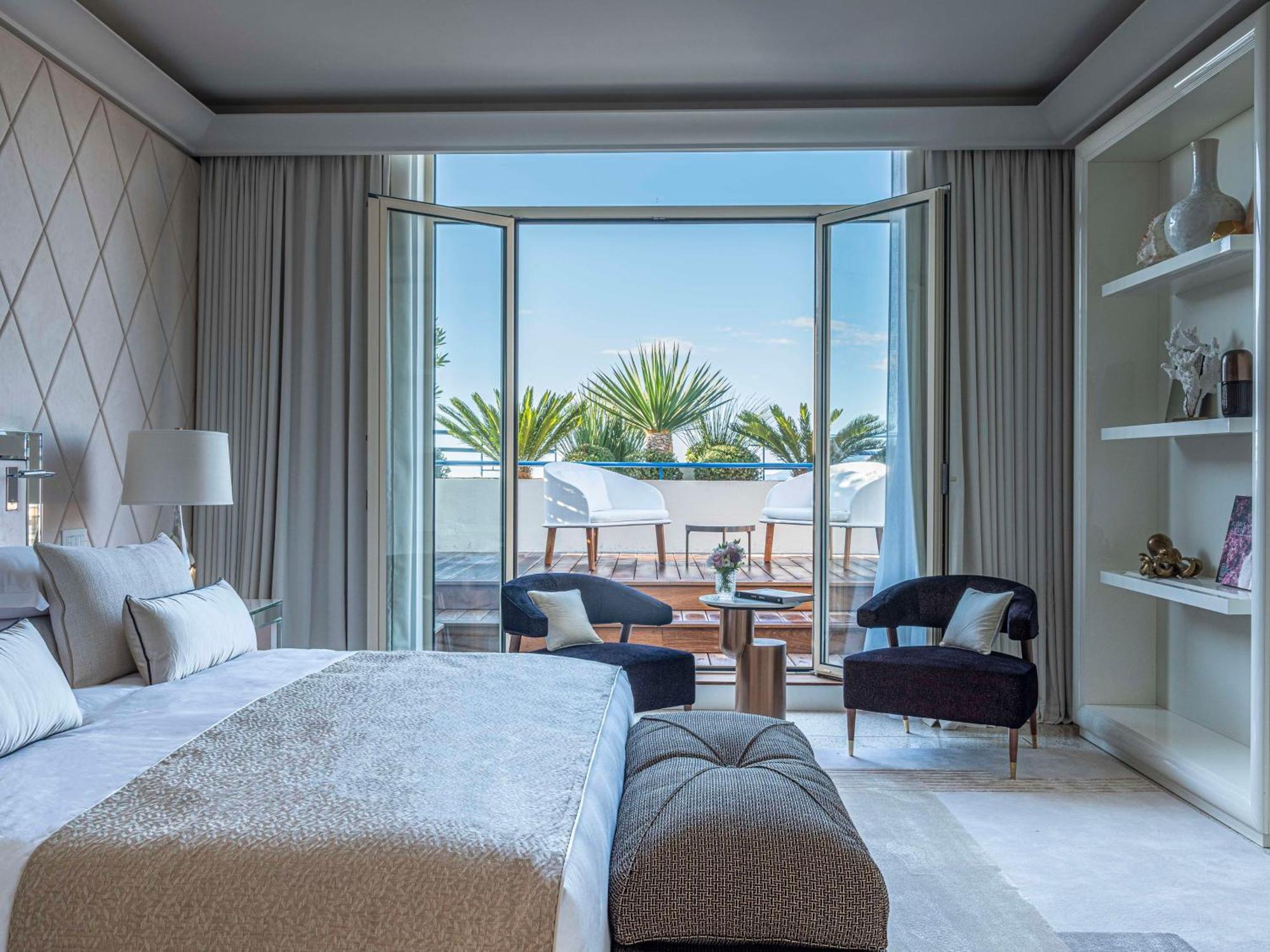 Hotel Martinez, In The Unbound Collection By Hyatt Cannes Buitenkant foto A bedroom at the hotel